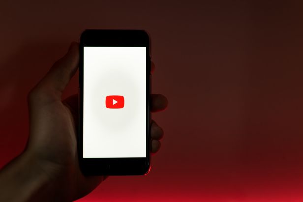 mobiltelefon med youtube